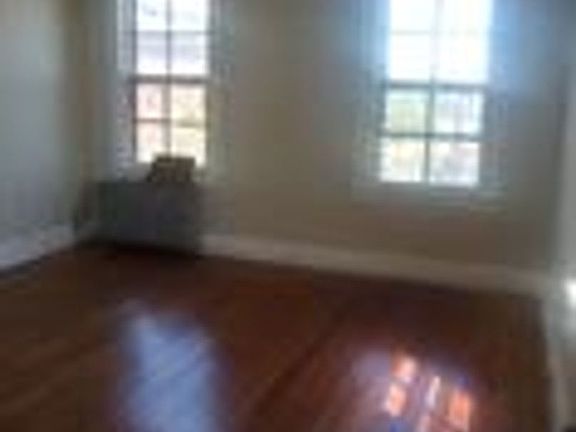 5th image of 2223 Maryland Ave APT 2N