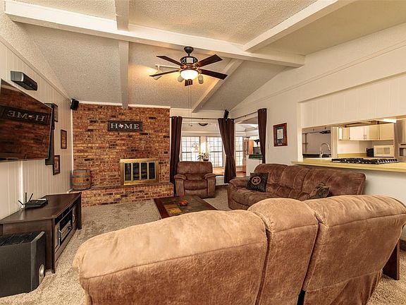 5th image of 2516 Colleen Dr