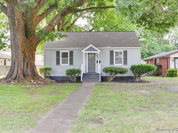 2nd image of 2905 Victoria Blvd