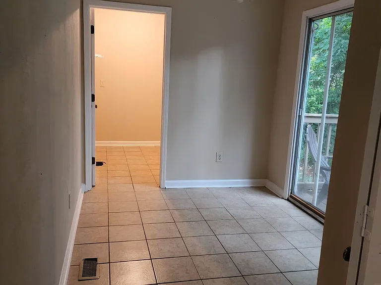 4955 Heritage Valley Dr — Photo 13