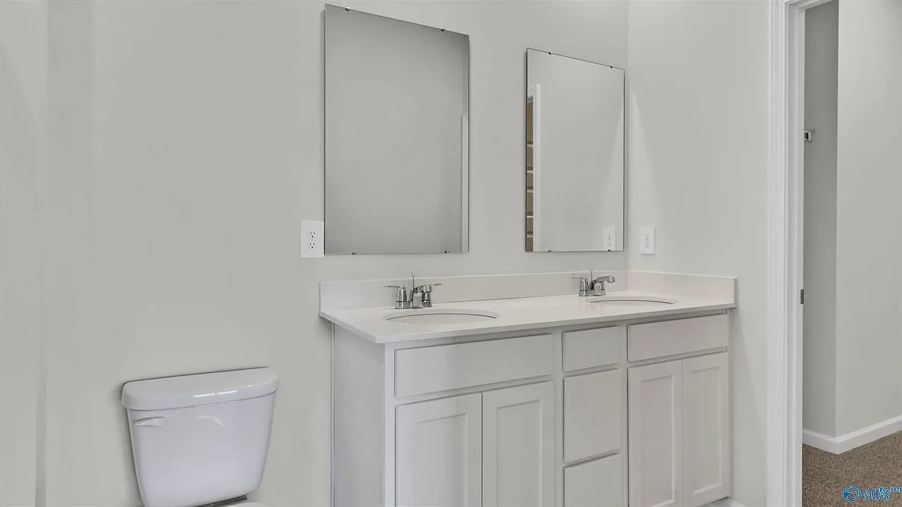 4 bed, 1537 sqft, $1,899 — Photo 3