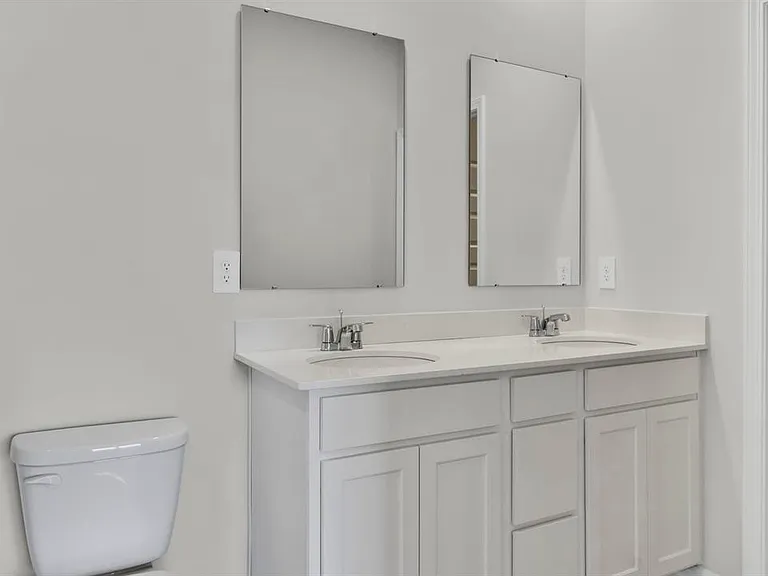 122 Betty Williams Dr — Photo 3