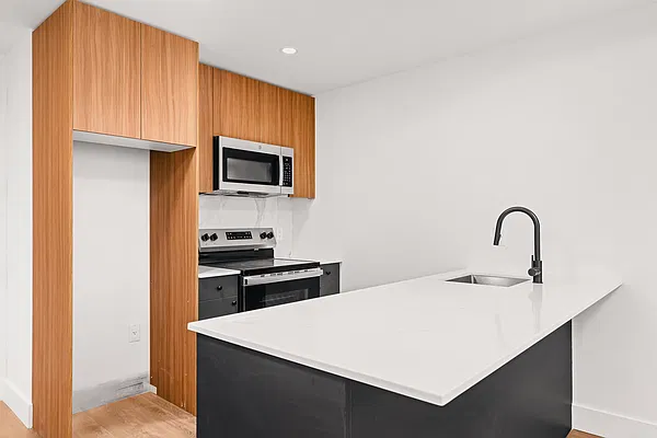 Kitchen, photo 2