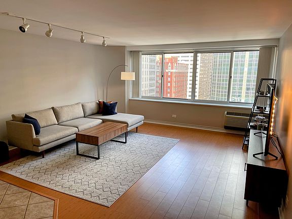 2nd image of 211 E Ohio St APT 1808
