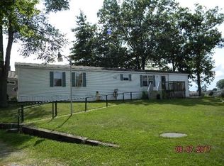 580 Lane 340 Jimmerson Lk, Fremont, IN 46737