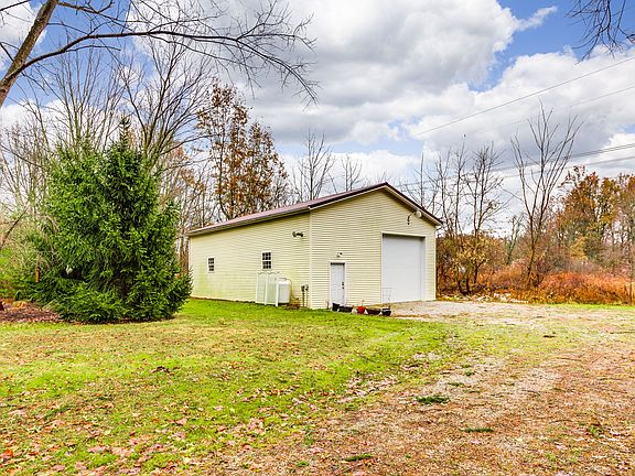 Detached 30x45 garage 