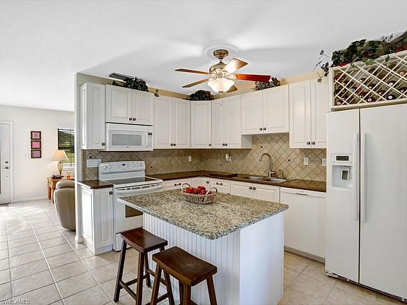 3rd image of 1218 Pondella Cir