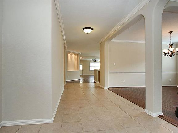 5th image of 15122 Blackburn Cove Ct
