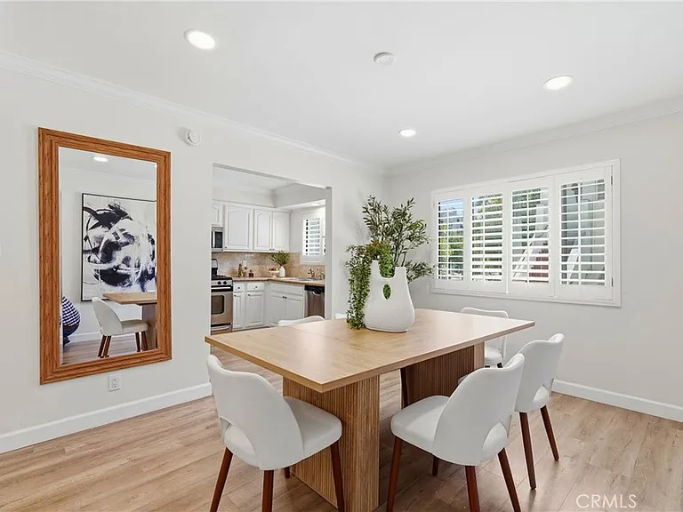 1433 S Beverly Dr — Photo 13