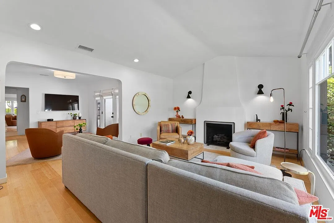 8814 Rosewood Ave, West Hollywood, CA 90048 — Photo 3