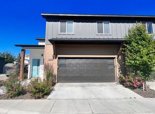 1463 N Pineview Ln, Boise, ID 83713