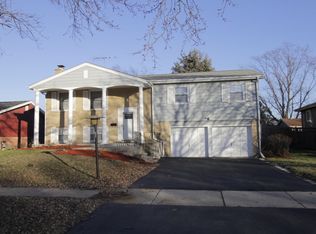 19053 Jonathan Ln, Homewood, IL 60430