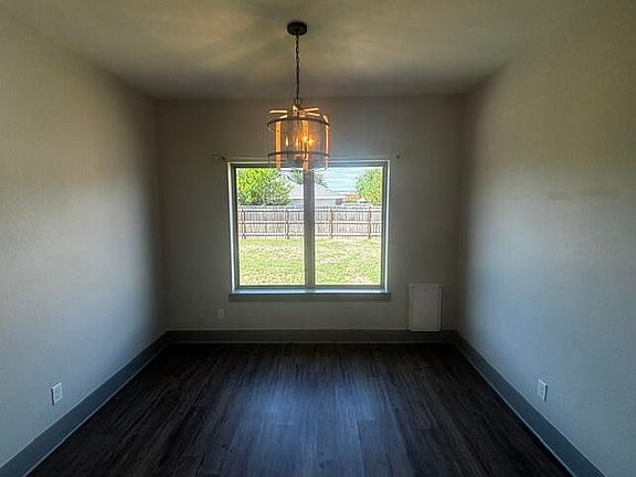 5th image of 3410 Twin Mountain Dr