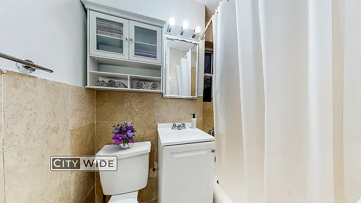 Rented by City Wide Apartments | media 5