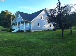 79876 Territorial Rd, Lorane, OR 97451