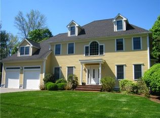34 Harding Rd, Lexington, MA 02420