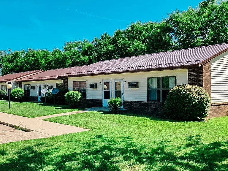 Martin House — Photo 11