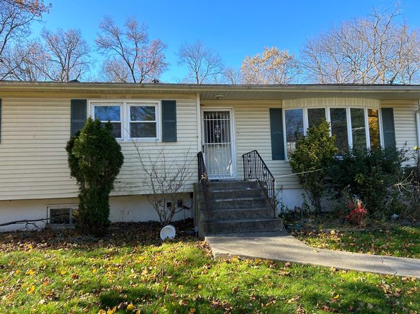 8 Greene Rd