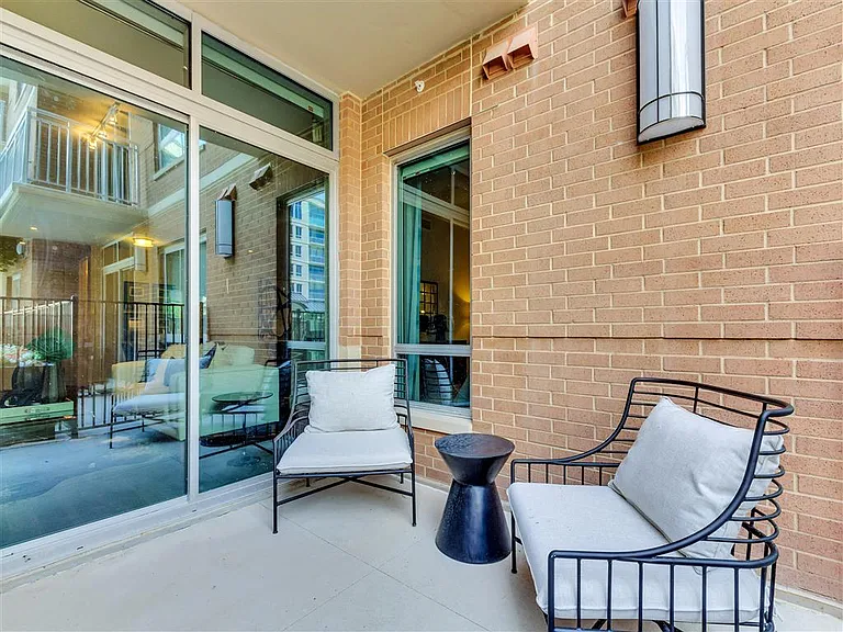 Preston Hollow Village — Photo 22