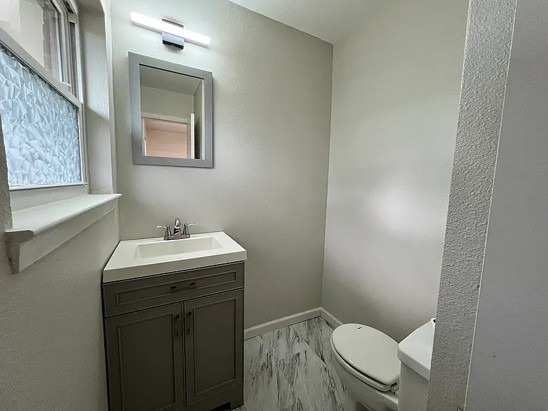 3024 Meadowlark Ln — Photo 13