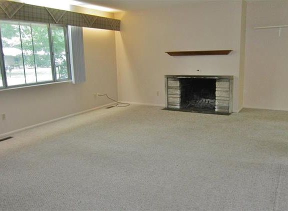 4th image of 1508 Cottonwood Dr