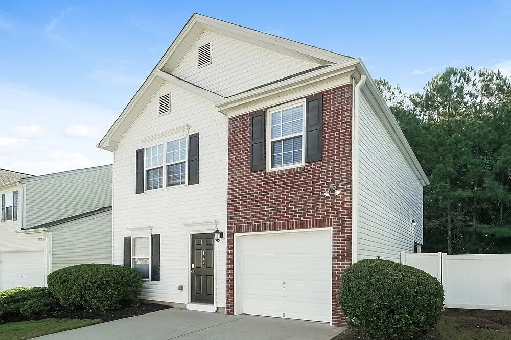 3 bed, 2.5 bath, 1260 sqft, $1,850 — Photo 4