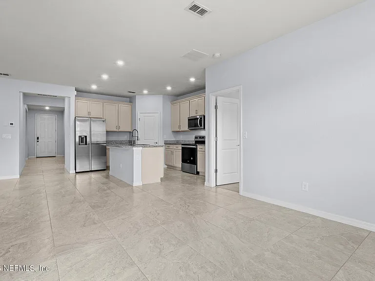 14407 Spring Light Cir — Photo 27