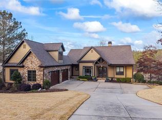 1308 Currahee Club Dr, Toccoa, GA 30577