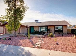 5215 W Hearn Rd, Glendale, AZ 85306