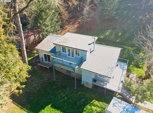 11533 Tyee Rd, Umpqua, OR 97486