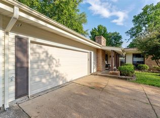 1550 Ross Ave, Saint Louis, MO