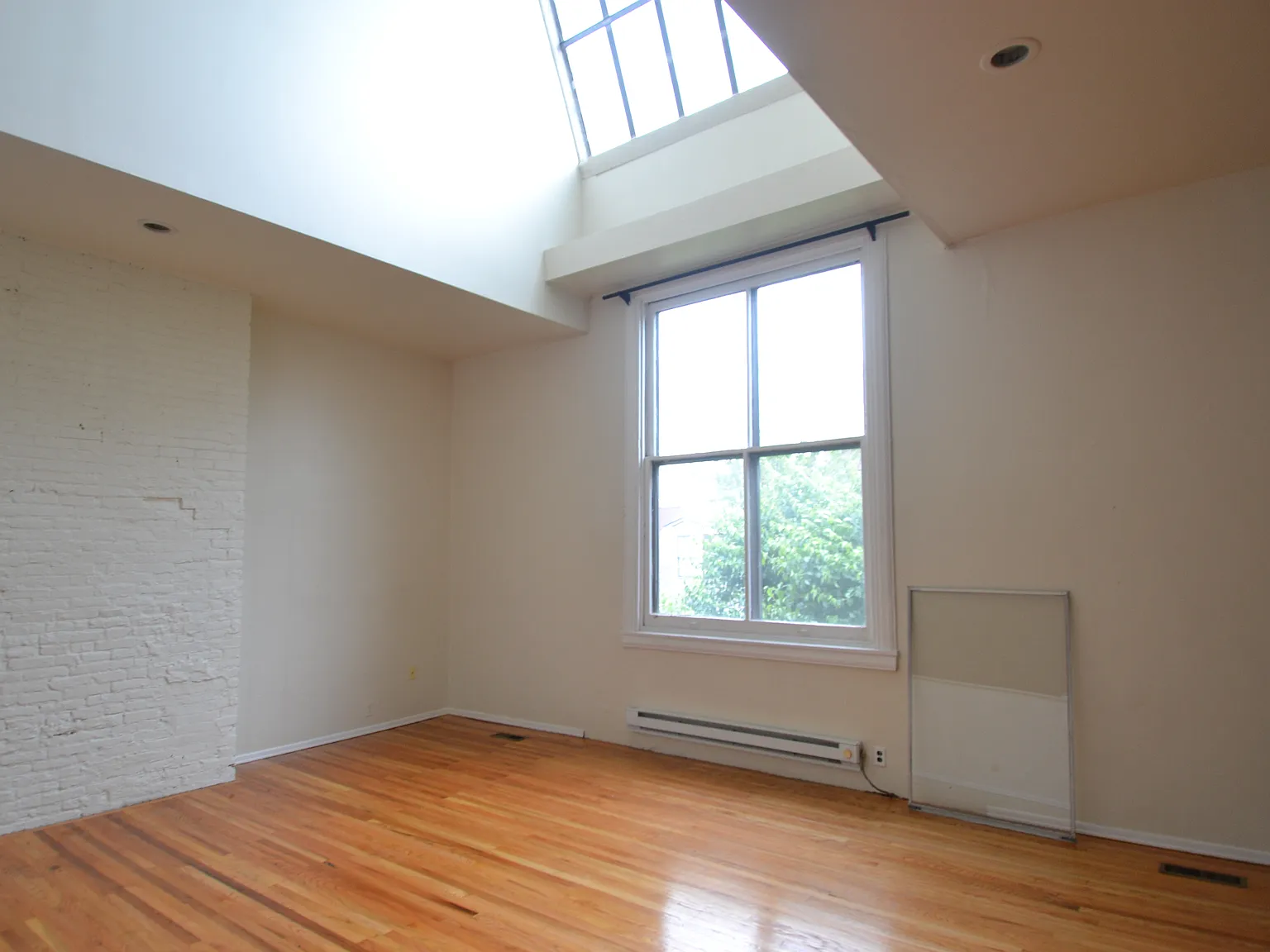 1 bed, 1.5 bath, 950 sqft, $2,695 — Photo 3