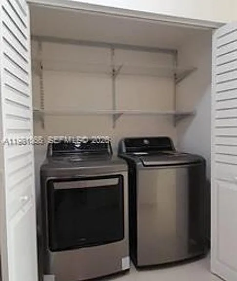 14728 Balgowan Rd #Townhouse 14728 — Photo 22