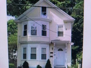 35 Barnum St, Taunton, MA 02780
