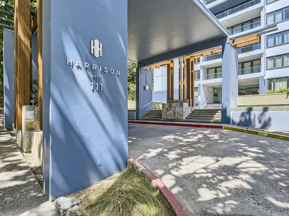111 SW Harrison St APT 19A, Portland, OR 97201