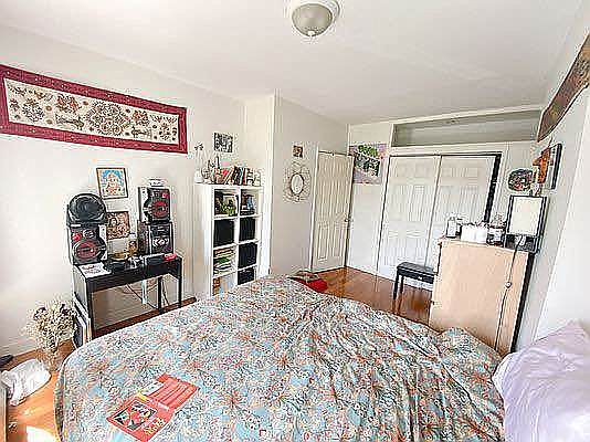 5th image of 1352 Herkimer St #2L