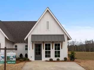 1132 Burrow Cir, Opelika, AL 36801