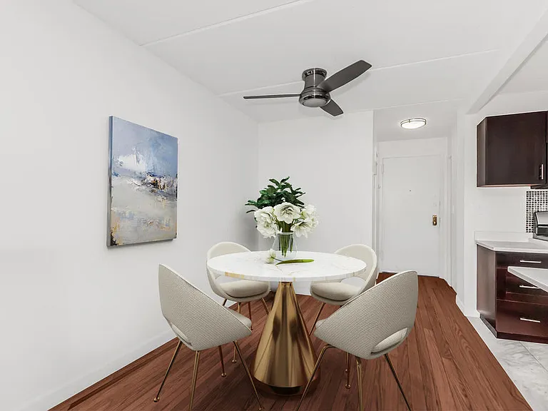1155 Warburton Ave #8Y — Photo 2