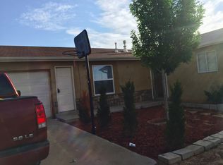 524 1st St SW, Rio Rancho, NM 87124