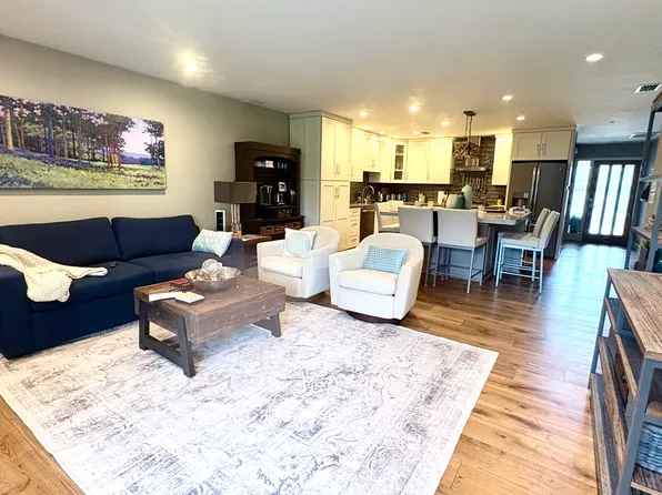 208 Vista Ct #208, Yountville, CA 94599