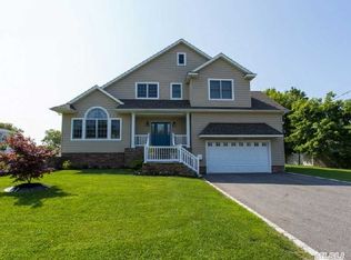 17 Rogers Street, Blue Point, NY 11715 | Zillow