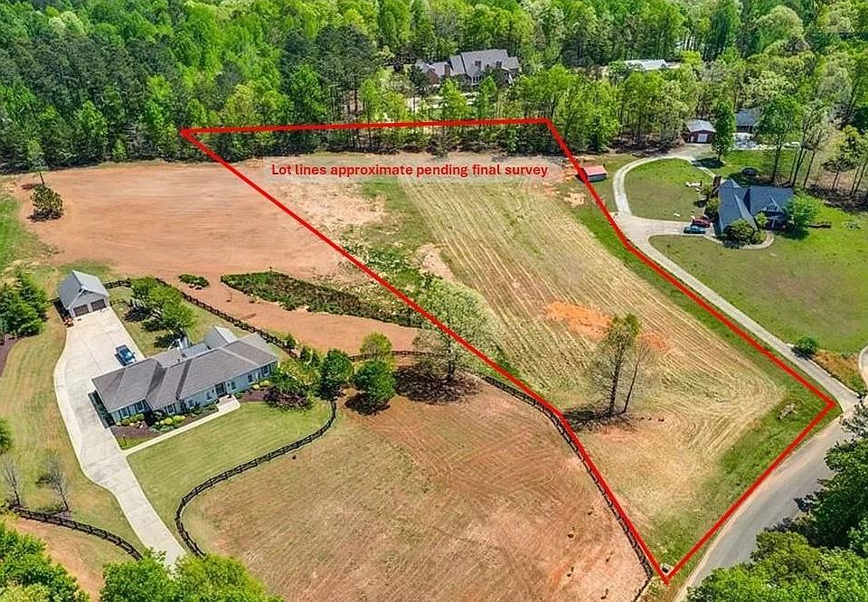 1st image of 149 Sherwood Ln
