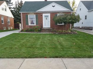 3803 Yorkshire Rd, Parma, OH 44134