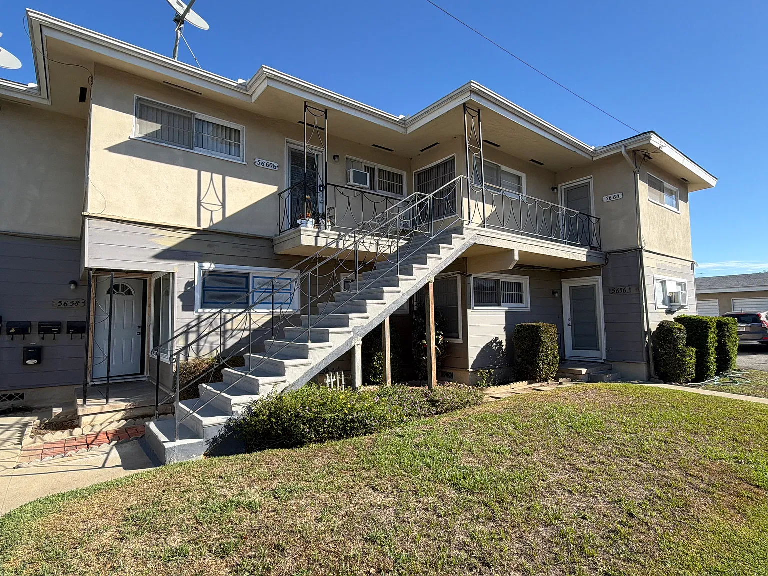 1 bed, 585 sqft, $1,800 — Photo 1