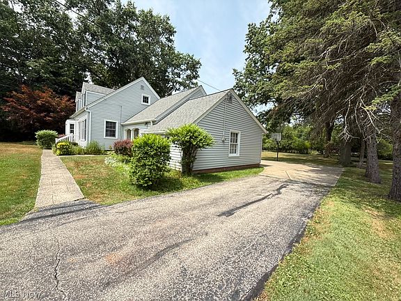 5th image of 29699 Jackson Rd