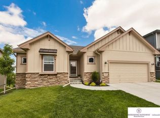 16906 Greenfield St, Omaha, NE 68136