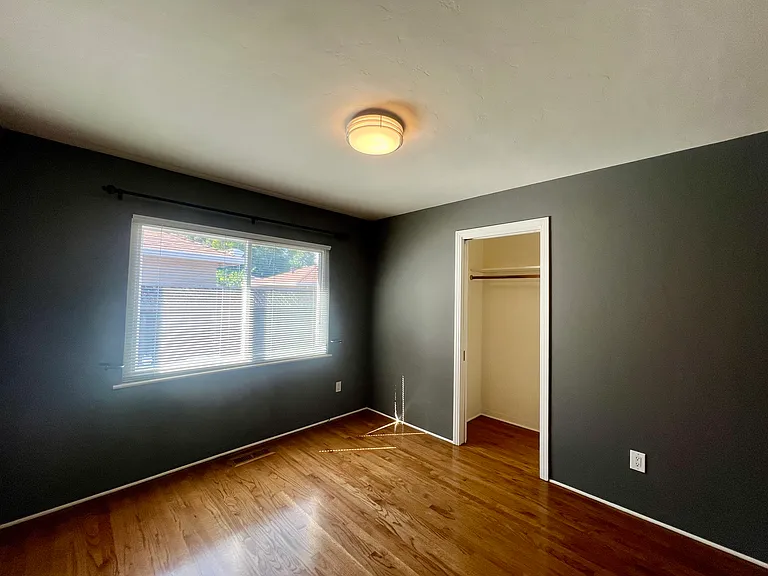 621 S 13th St — Photo 54