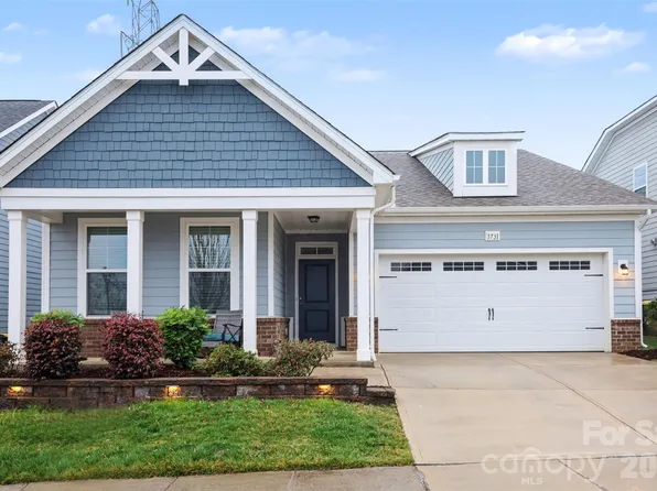 3731 Antrim Pl, Kannapolis, NC 28081