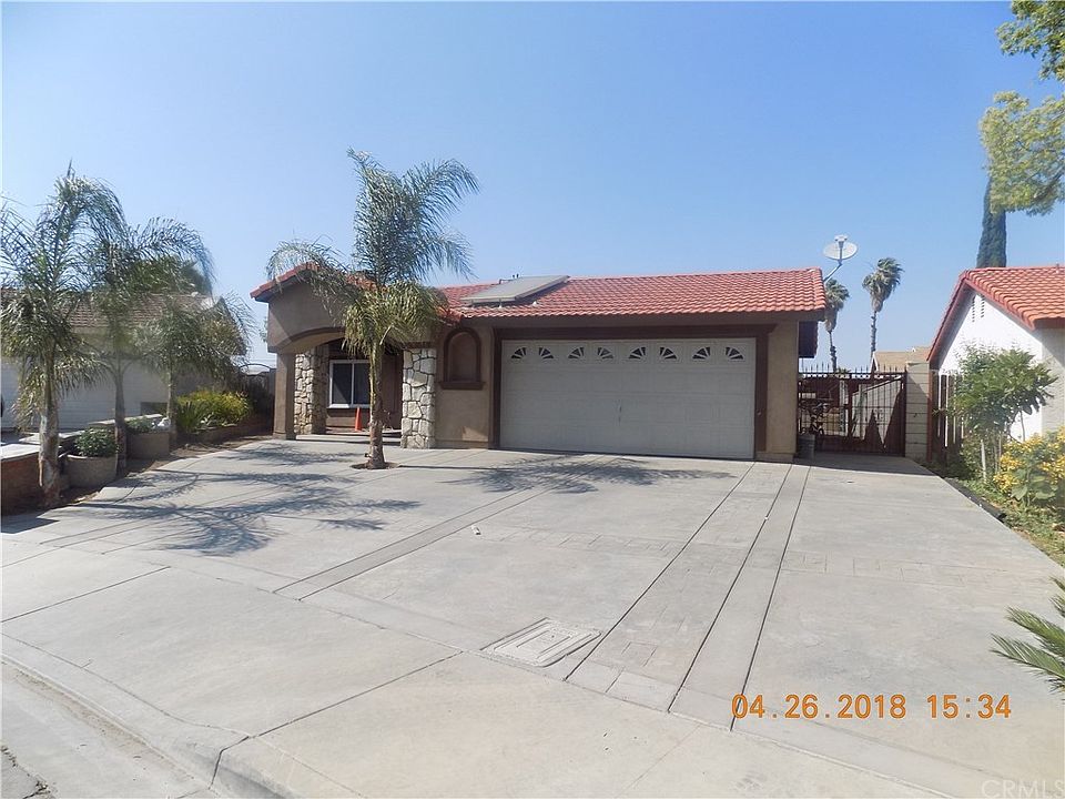 1st image of 24530 Seneca Cir