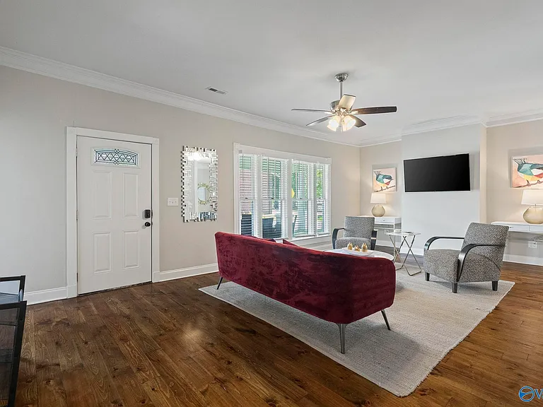 4286 Sullivan St — Photo 23